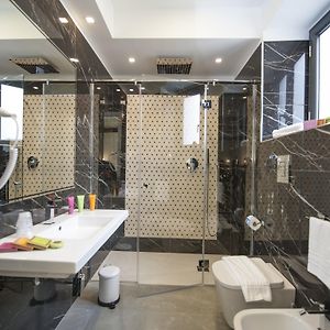 Habitación Superior con 2 Camas Individuales